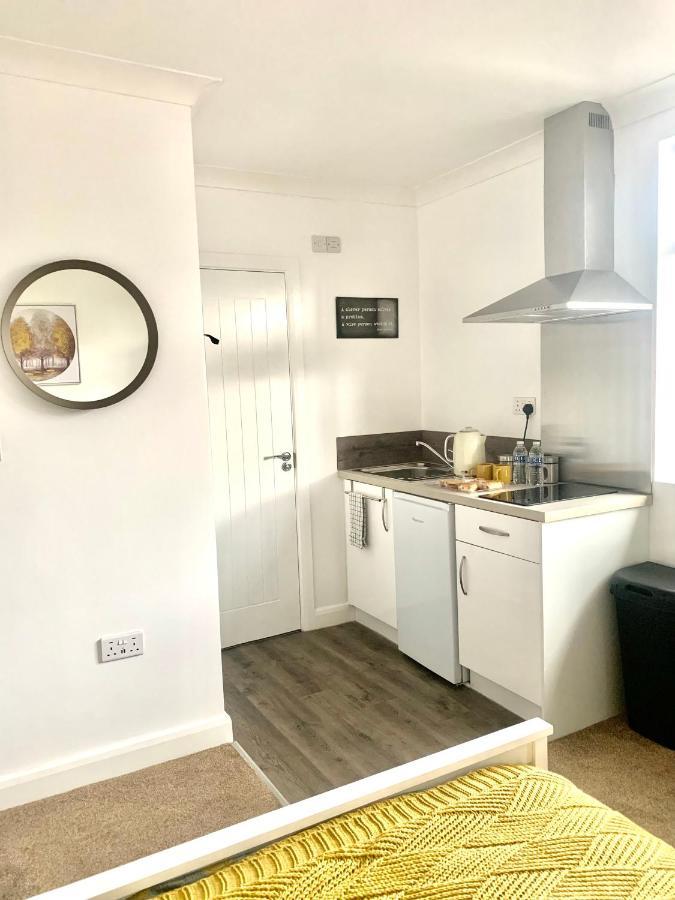 Studio 22 Lower Road Beeston Бистон Экстерьер фото